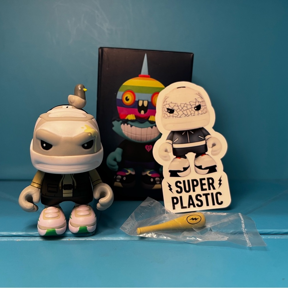 Superplastic - Janky Series 4 - Skyrat Shu - 3"